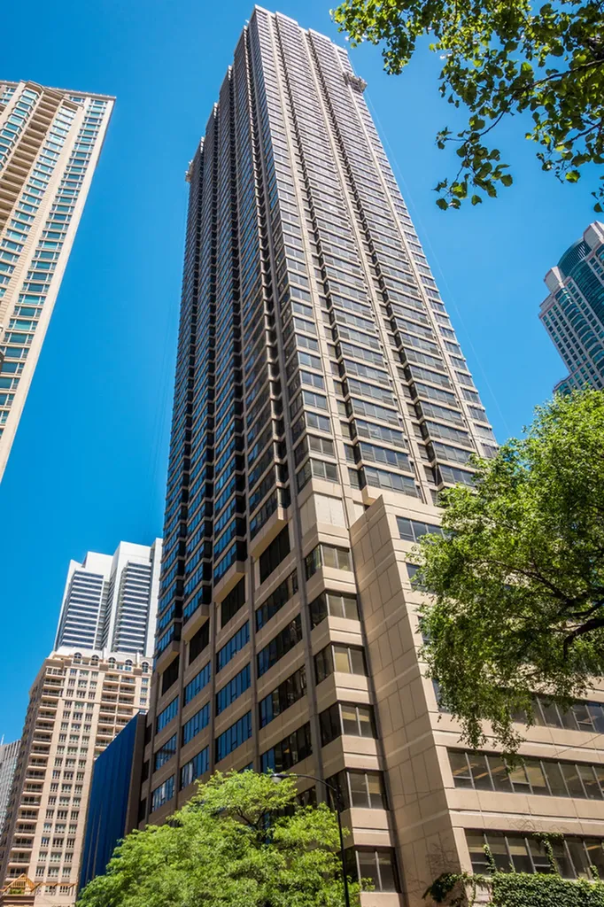 30 East Huron Street Chicago IL 60611