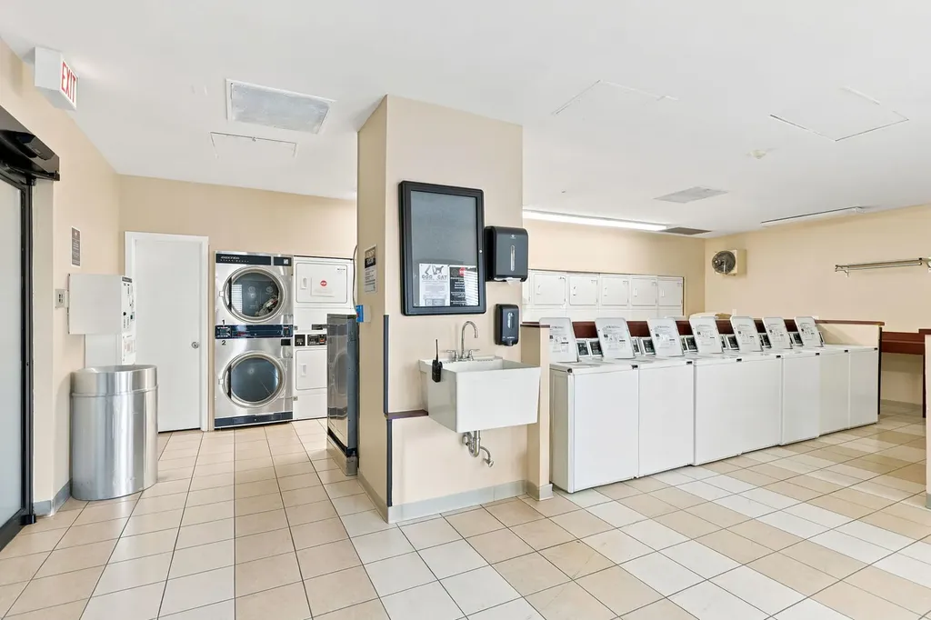30 East Huron Street Chicago IL 60611