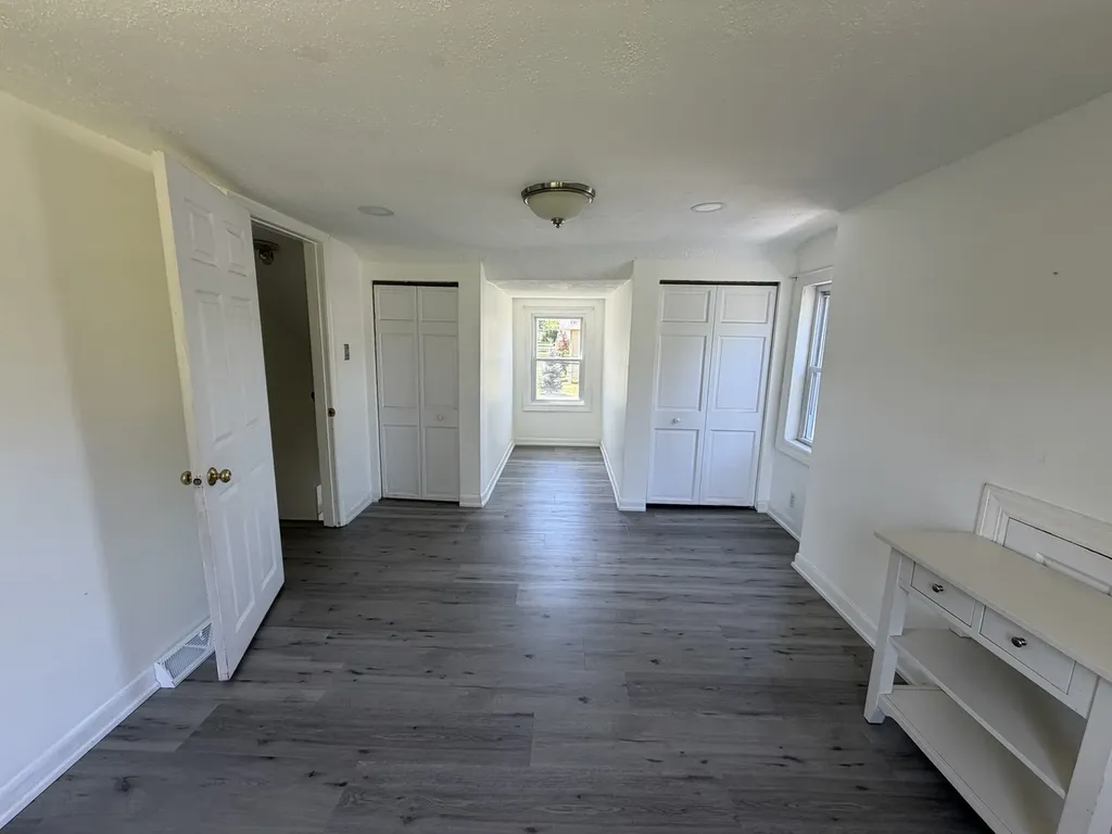 17 South Williams Street Westmont IL 60559