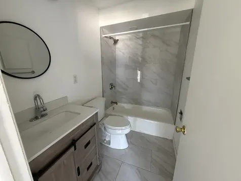 17 South Williams Street Westmont IL 60559