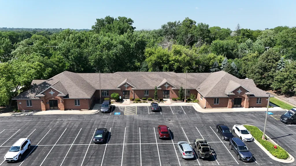 6705 Kingery Highway Willowbrook IL 60527