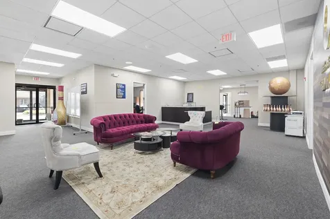 6705 Kingery Highway Willowbrook IL 60527