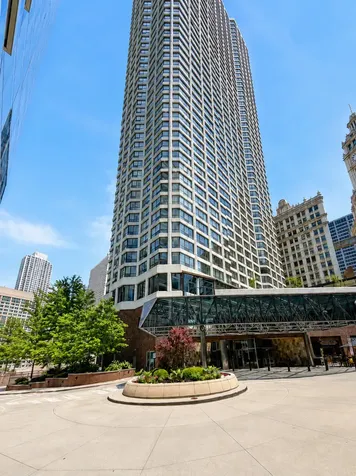 405 North Wabash Avenue Chicago IL 60611