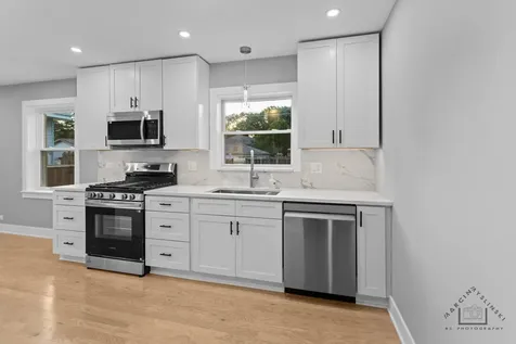 2601 North 74th Avenue N Elmwood Park IL 60707