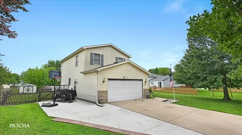 1677 Carol Anne Drive Morris IL 60450