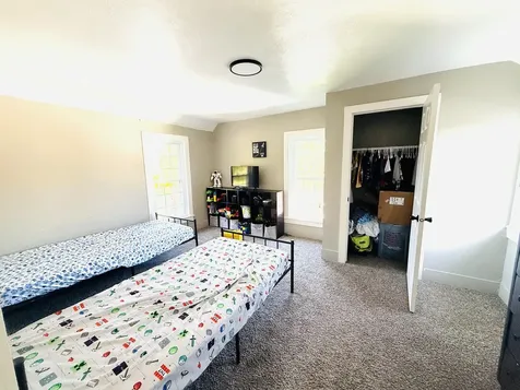 506 West Lincoln Hoopeston IL 60942