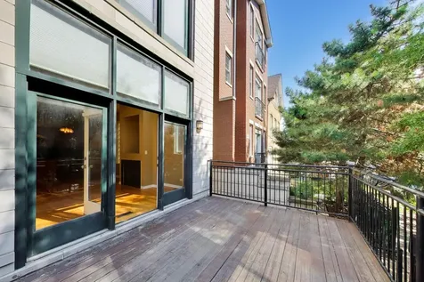 821 North Wood Street Chicago IL 60622