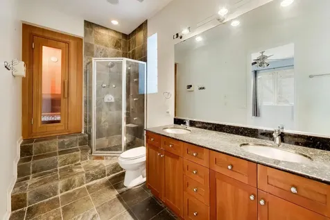 821 North Wood Street Chicago IL 60622