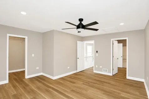 651 Lancaster Circle Elgin IL 60123