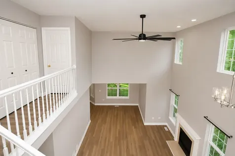 651 Lancaster Circle Elgin IL 60123