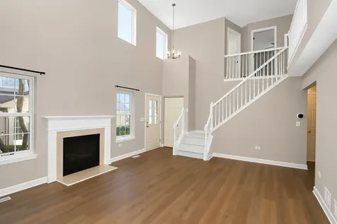 651 Lancaster Circle Elgin IL 60123