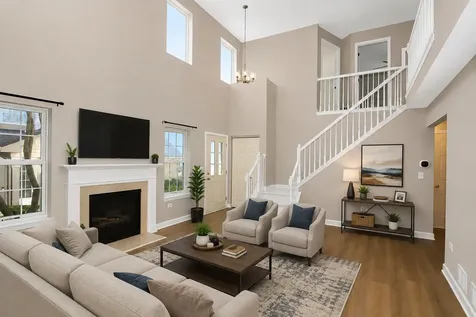 651 Lancaster Circle Elgin IL 60123
