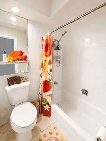 3161 North Cambridge Avenue Chicago IL 60657