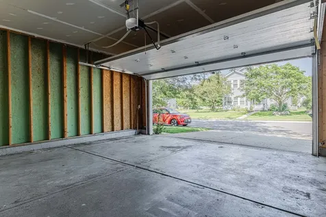 25 Primrose Lane Oswego IL 60543