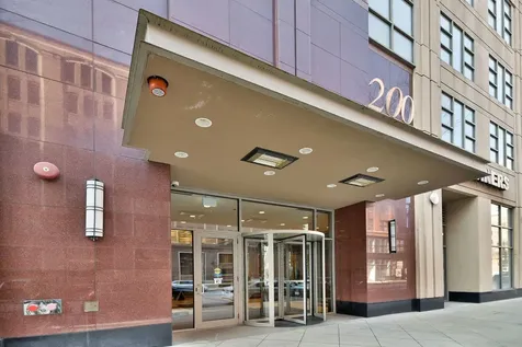 200 North Jefferson Street Chicago IL 60661