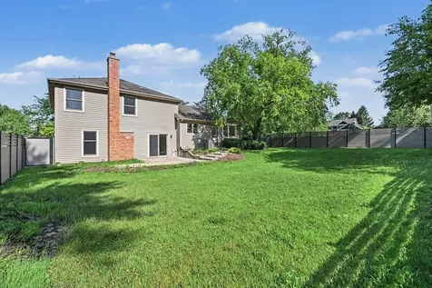 5195 Castaway Lane Hoffman Estates IL 60010