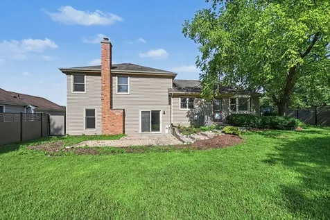5195 Castaway Lane Hoffman Estates IL 60010