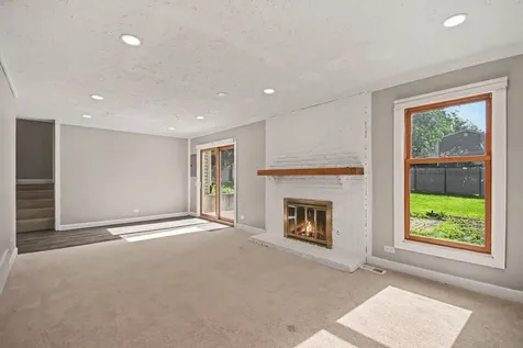 5195 Castaway Lane Hoffman Estates IL 60010