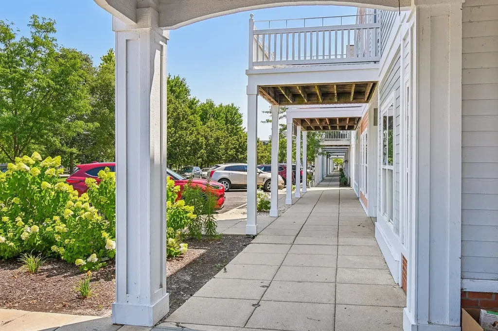 807 Serendipity Drive Aurora IL 60504