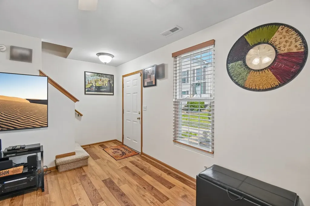 807 Serendipity Drive Aurora IL 60504