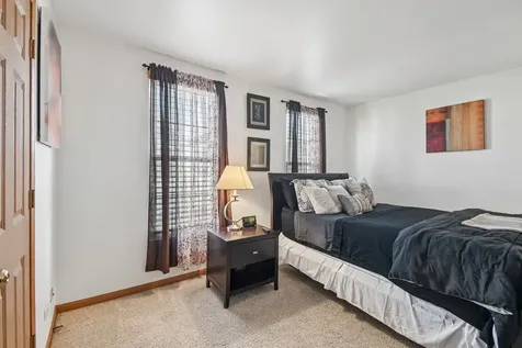 807 Serendipity Drive Aurora IL 60504