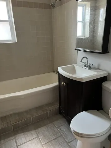 2724 West Chicago Avenue Chicago IL 60622