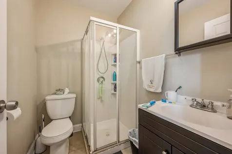 921 South Oakley Boulevard Chicago IL 60612