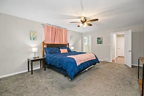 7340 West 111th Street Worth IL 60482