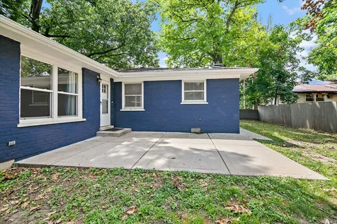 7340 West 111th Street Worth IL 60482