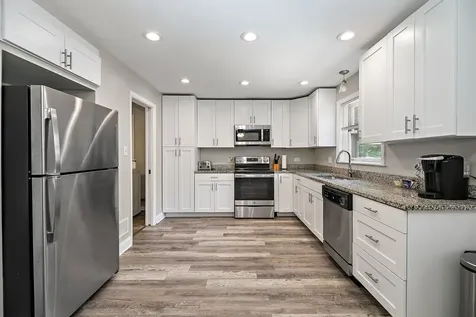 7340 West 111th Street Worth IL 60482