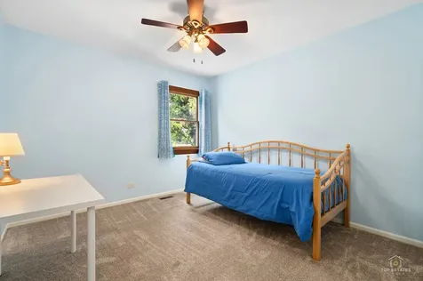 1870 Wildwood Lane Hanover Park IL 60133