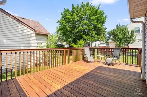 1870 Wildwood Lane Hanover Park IL 60133