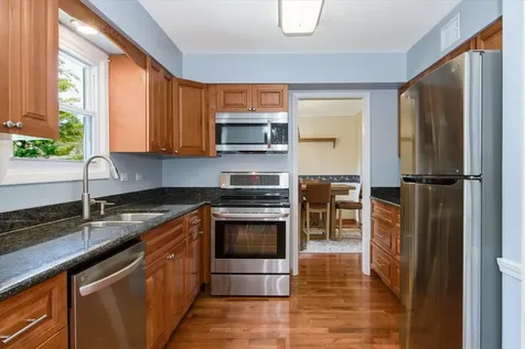 1058 West Illinois Avenue Palatine IL 60067
