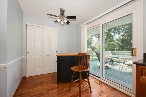 1058 West Illinois Avenue Palatine IL 60067