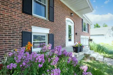 1058 West Illinois Avenue Palatine IL 60067