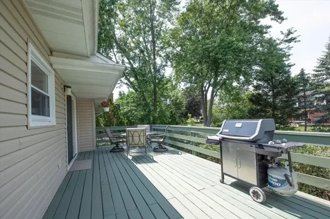 1058 West Illinois Avenue Palatine IL 60067