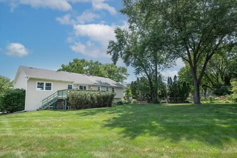 1058 West Illinois Avenue Palatine IL 60067
