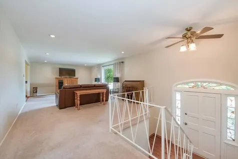 1058 West Illinois Avenue Palatine IL 60067