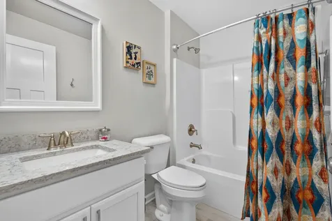 22 West Bluebell Avenue Cortland IL 60112