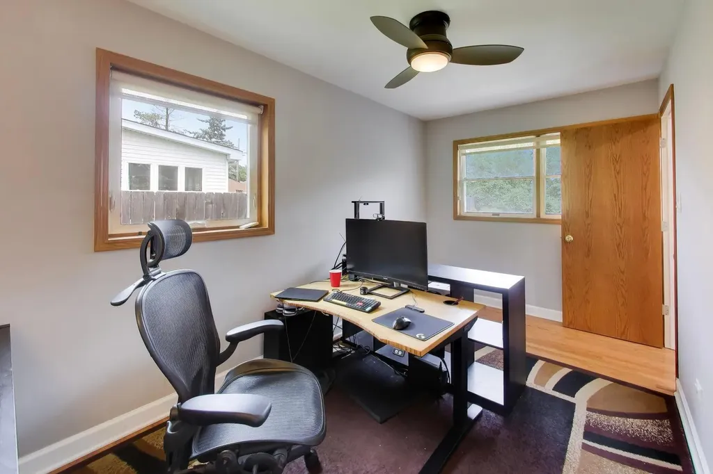 5625 North Kilbourn Avenue Chicago IL 60646