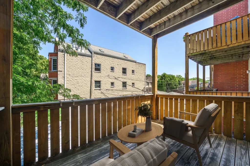 3759 North Ashland Avenue Chicago IL 60613