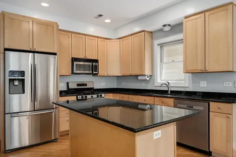 3759 North Ashland Avenue Chicago IL 60613