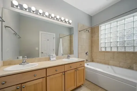3759 North Ashland Avenue Chicago IL 60613