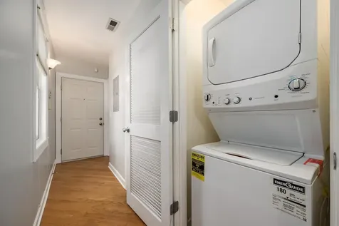 3759 North Ashland Avenue Chicago IL 60613