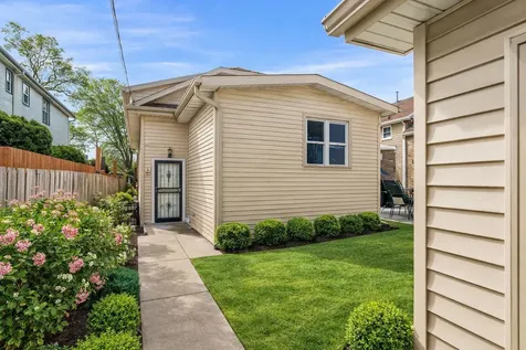 7424 West 57th Place Summit IL 60501