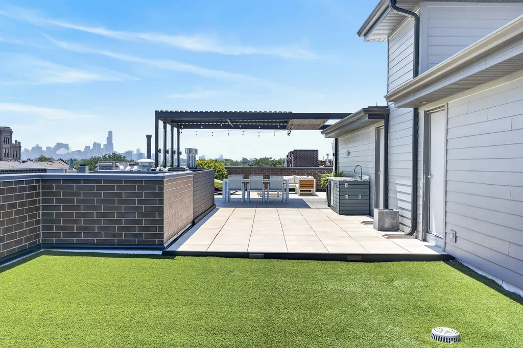 1342 West Belmont Avenue Chicago IL 60657