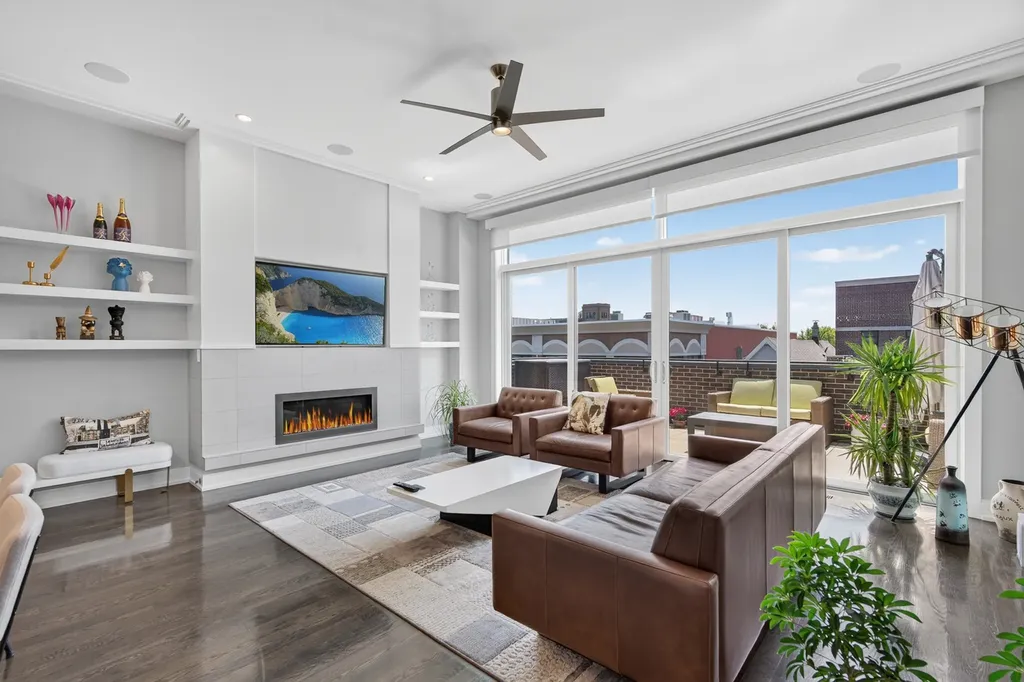 1342 West Belmont Avenue Chicago IL 60657