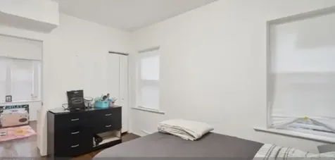 7942 South Eberhart Avenue Chicago IL 60619