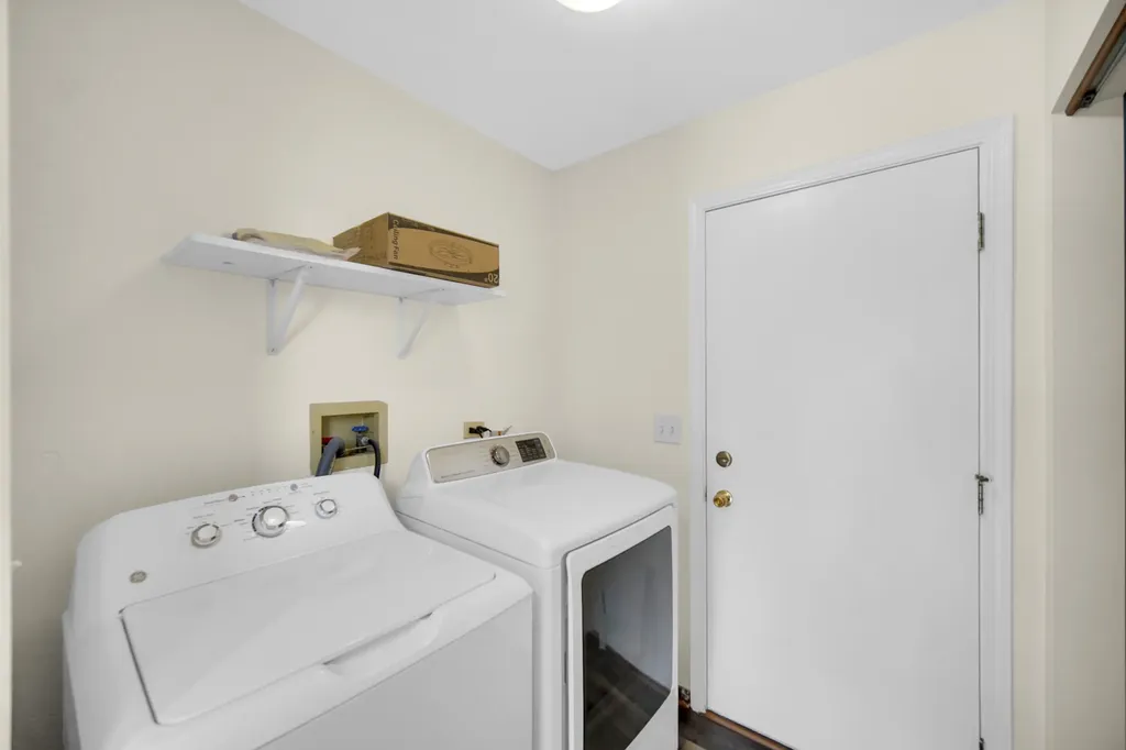 4030 Tansy Road Aurora IL 60504