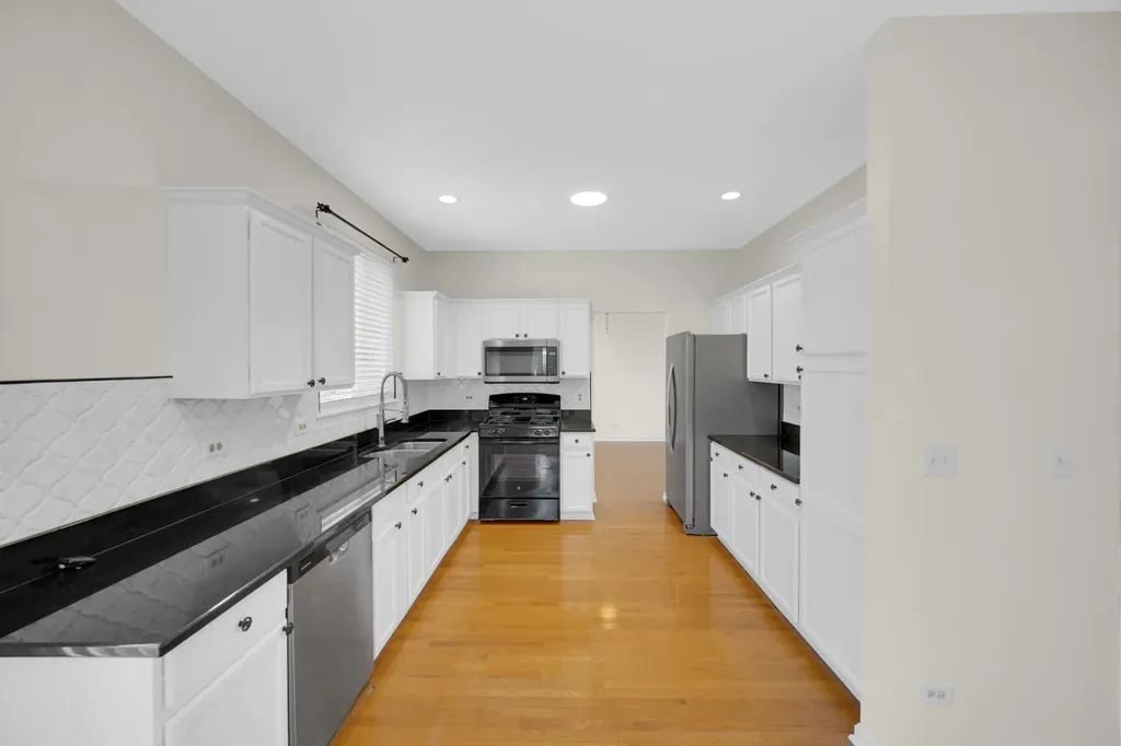 4030 Tansy Road Aurora IL 60504